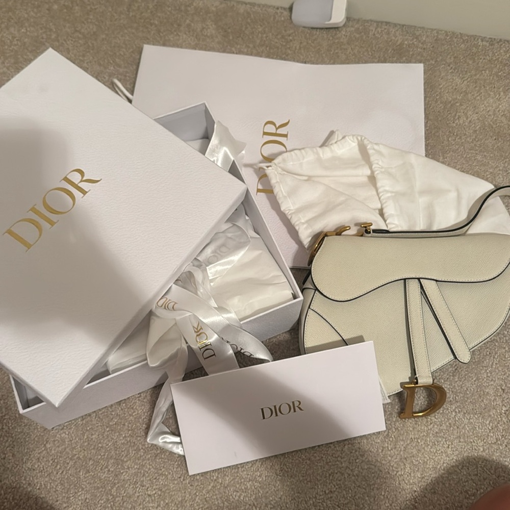 DIOR white saddle bag - Picture 9 of 17